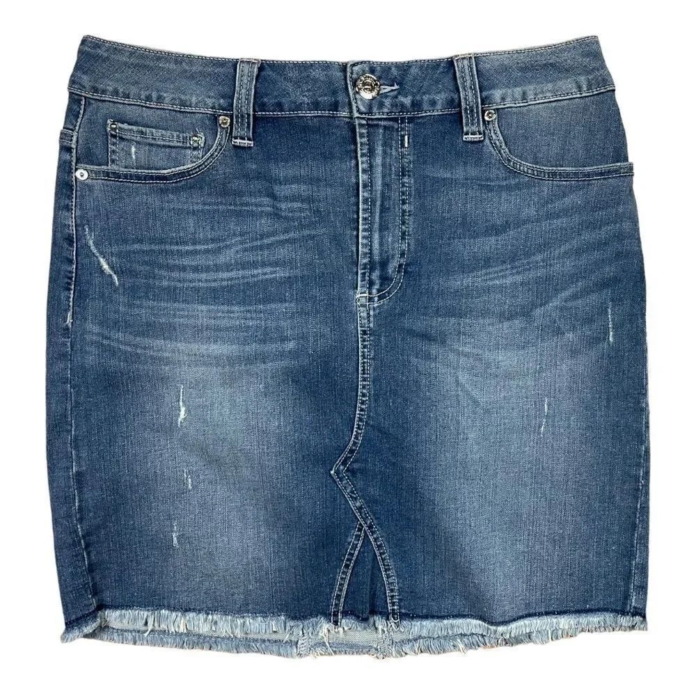 Seven7 Denim Fashion Demin Jean Distressed Skirt Womens Size 6 Raw Hem EUC